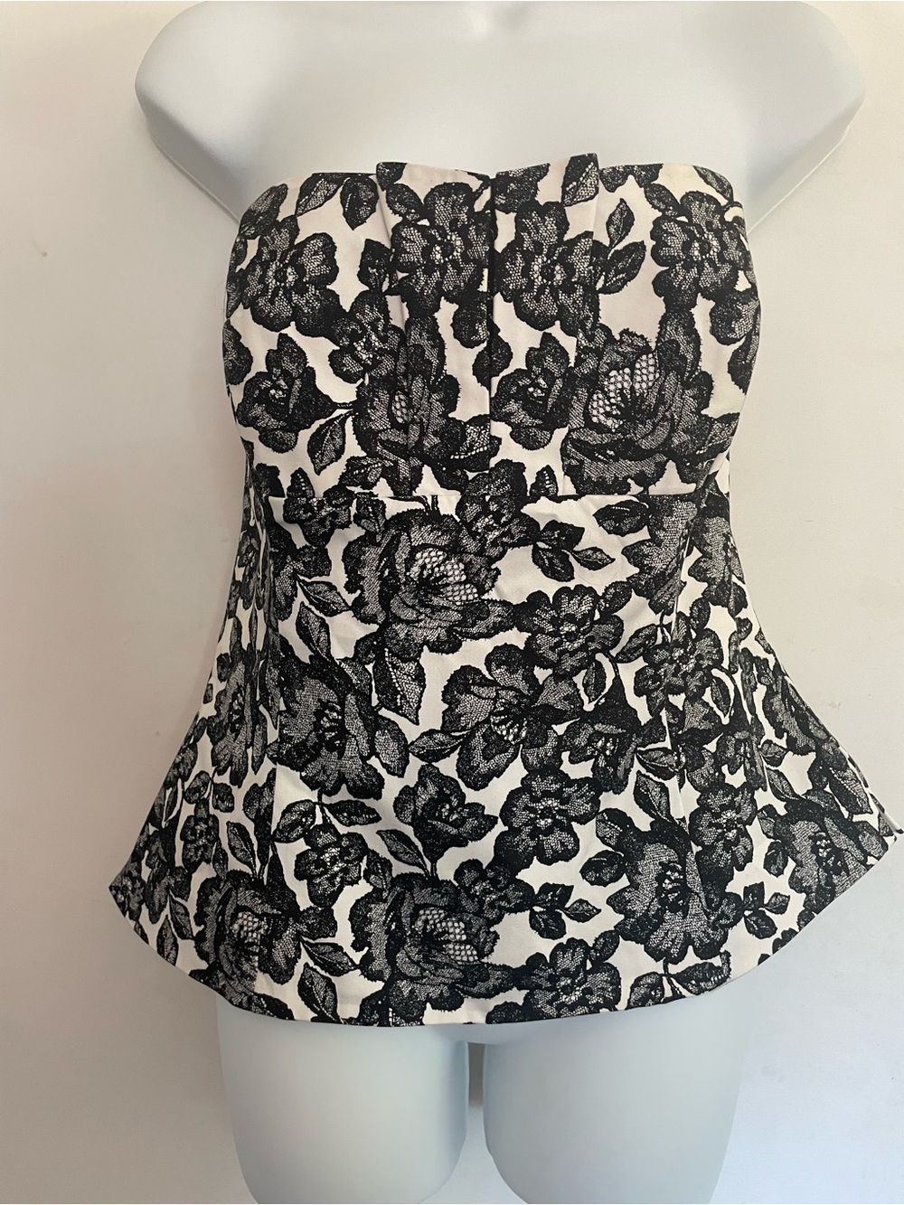 White House Black Market Black & White Floral Strapless Dress Top